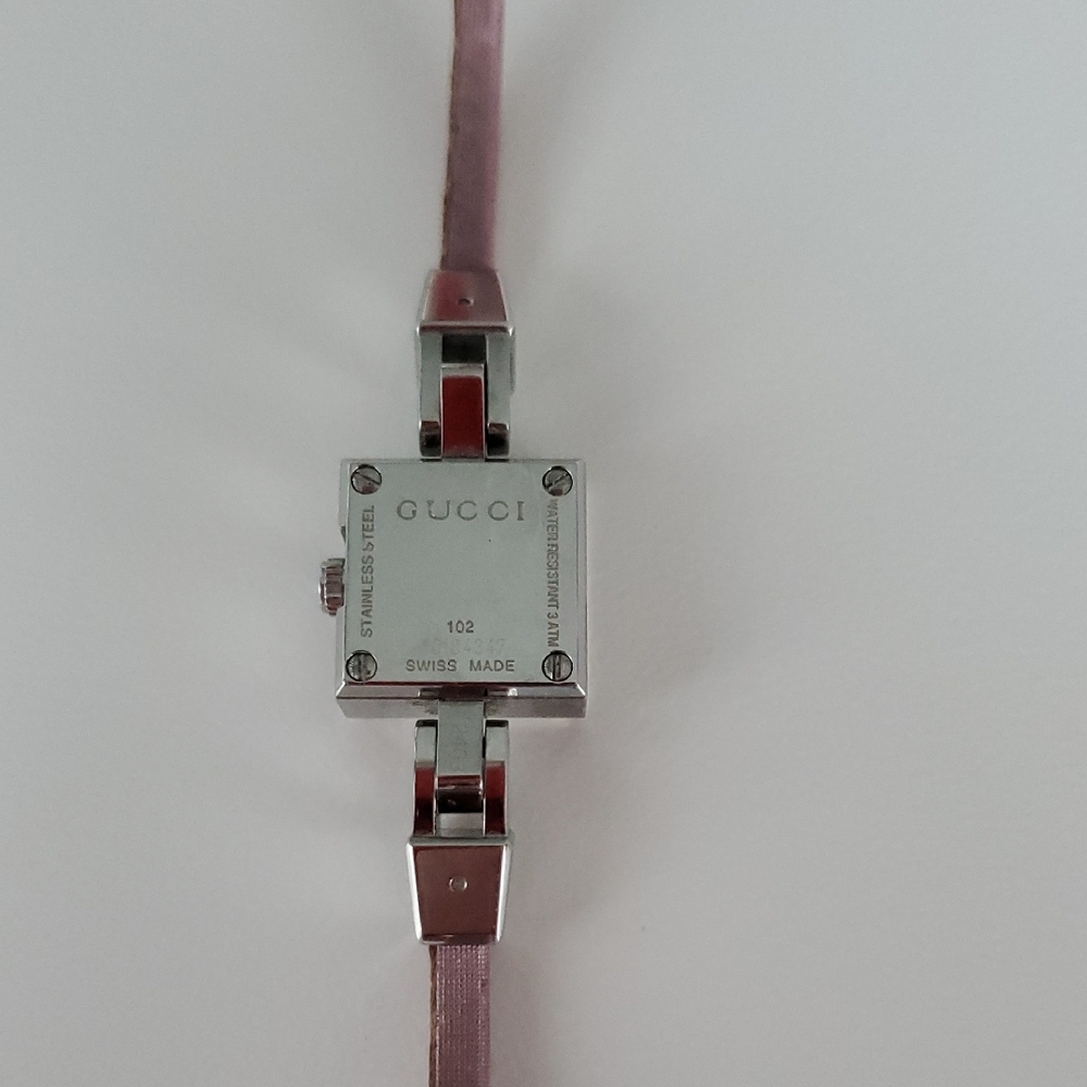 White Gold and Diamond Face G Watch With Pink Strap. - Picture 7 of 8